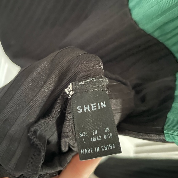 SHEIN Ribbed colour block shirt - Picture 2 of 2